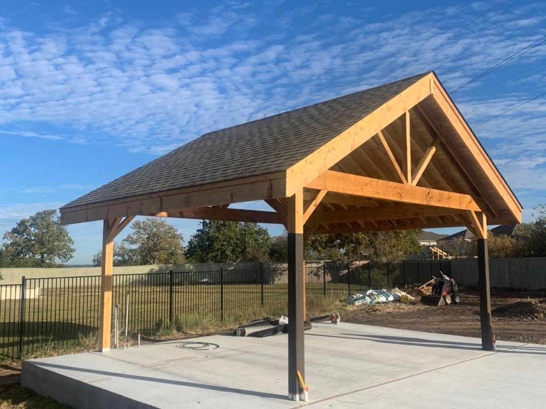 Custom-built gazebo in Austin, TX by All Seasons